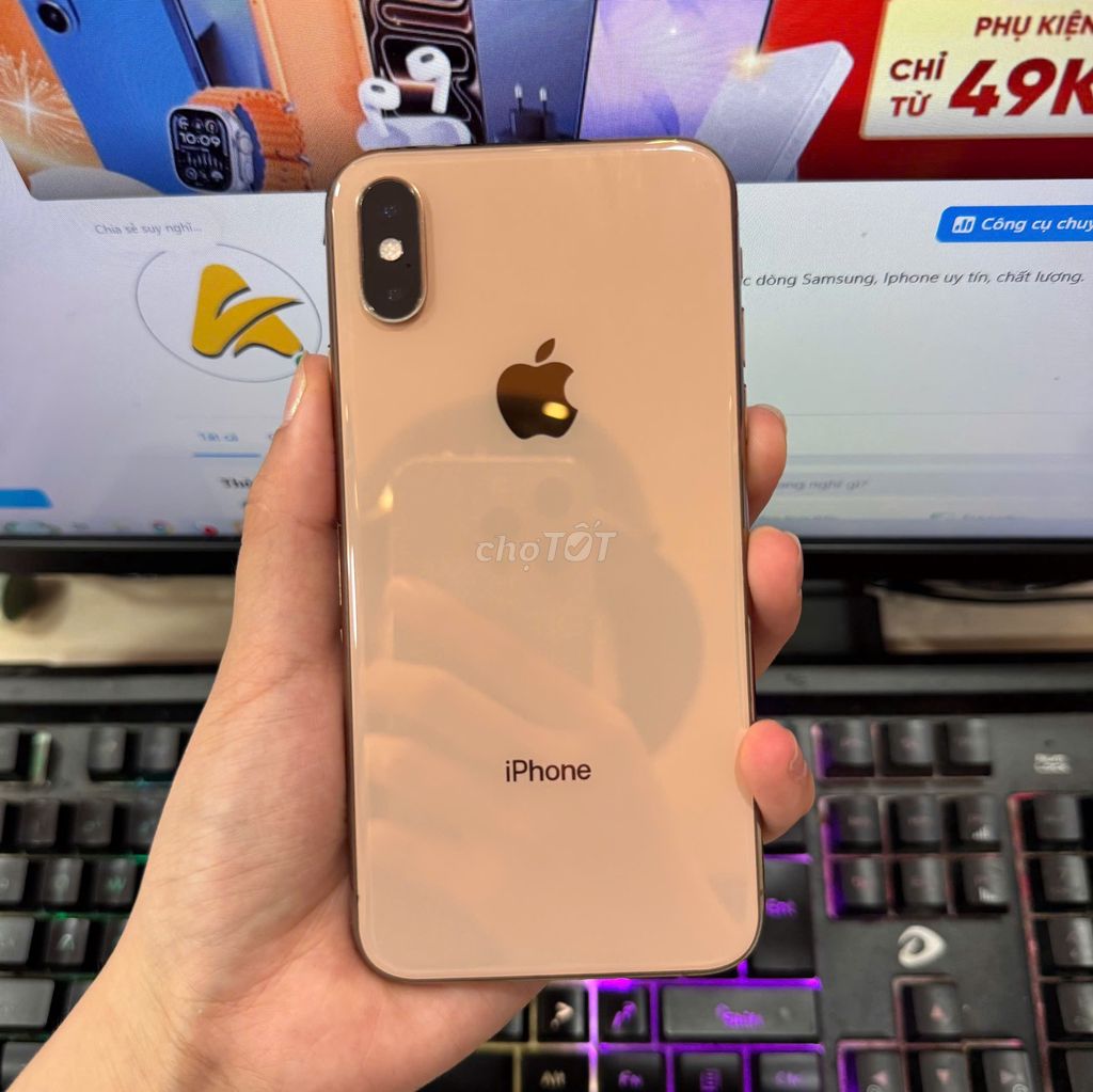 iPhone Xs 64G Gold trầy nhẹ. Mua bán Điện thoại tại Quận Liên Chiểu Đà Nẵng được đăng bởi Alovietstore Đà Nẵng hình 1