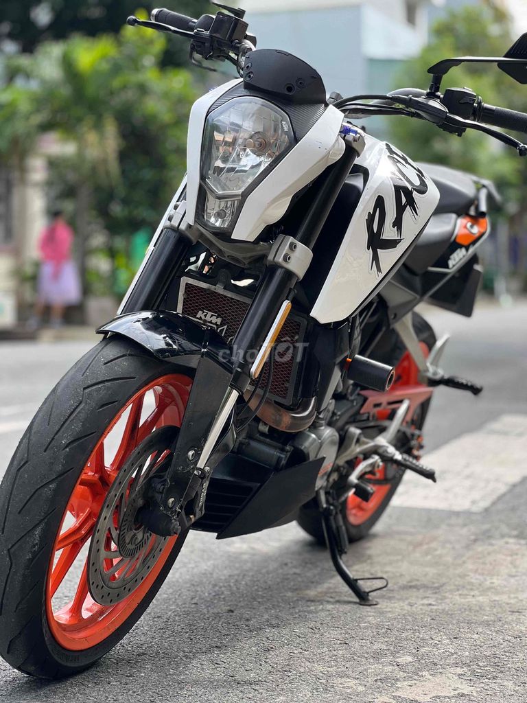 KTM duke 200 chỉ với 12🍠 Trả góp bao duyệt💯. Mua bán Xe máy tại Quận 7 Tp Hồ Chí Minh được đăng bởi Cửa hàng xe máy trả góp Q7 hình 2