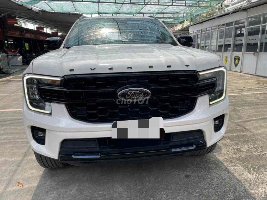 Ford Everest 2023 2.0 Sport-sx 36.000 km. Mua bán Ô tô tại Thành phố Thủ Đức Tp Hồ Chí Minh được đăng bởi Long hình 8