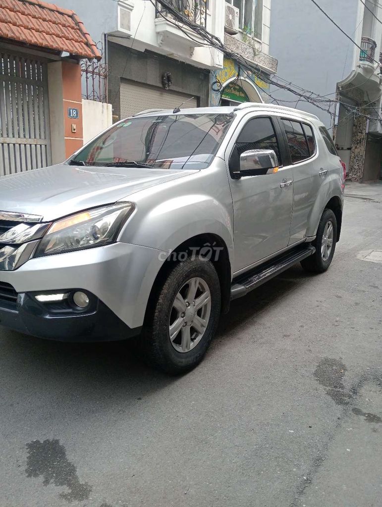 Isuzu MU-X 2016 3.0 Bạc. Mua bán Ô tô tại Quận Nam Từ Liêm Hà Nội được đăng bởi cổ hải hình 4