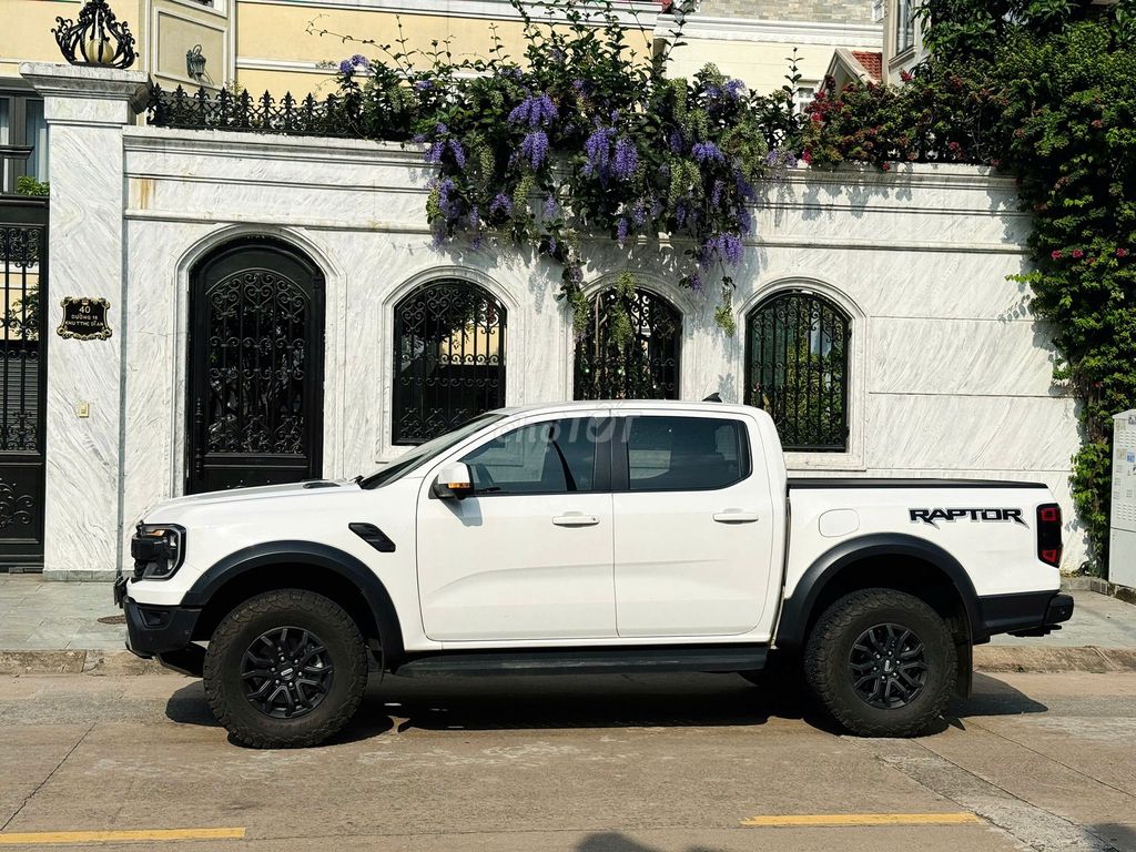 Ford Ranger 2024 Raptor 2.0L 4x4 AT - 23000 km. Mua bán Ô tô tại Thành phố Dĩ An Bình Dương được đăng bởi Siêu Thị Ô Tô Bình Dương  hình 5