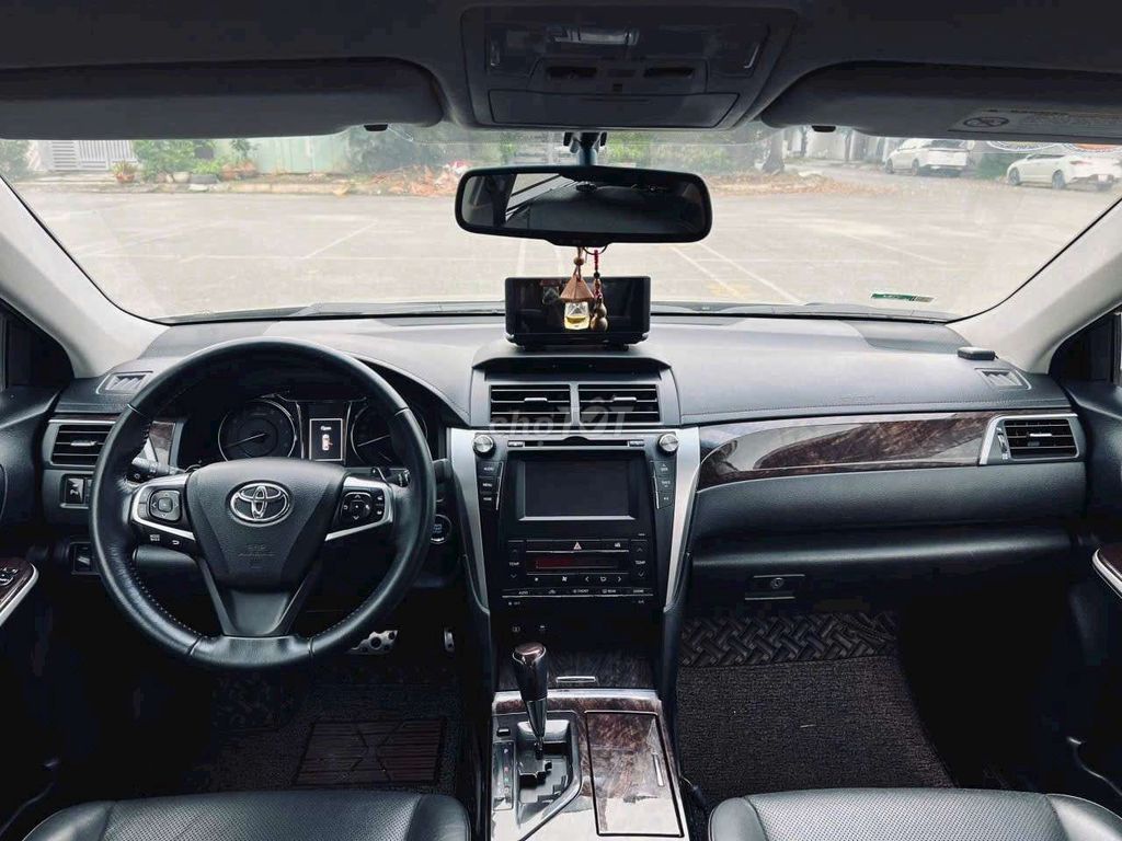 2015 2.5Q - 72000 km thương lượng nhẹ. Mua bán Ô tô tại Thành phố Thuận An Bình Dương được đăng bởi Hoang Nguyen hình 6