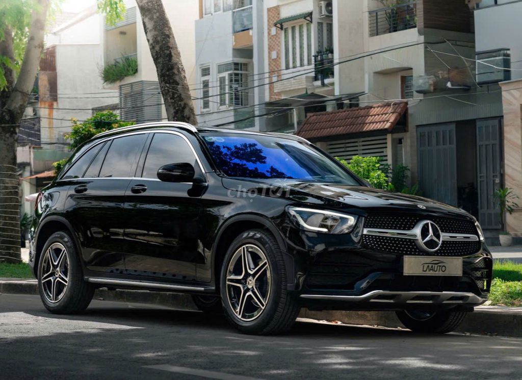 Mercedes Benz GLC300 4MATIC 2021. Mua bán Ô tô tại Quận 1 Tp Hồ Chí Minh được đăng bởi LongAnh AuTo  hình 4
