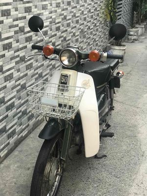 Honda Cub 81 50cc . Máy ngon lắm . Bstp