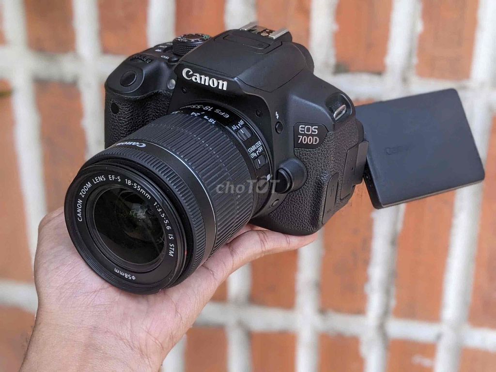 Canon EOS 700D Đã sử dụng hàng xách tay Nhật. Mua bán Máy ảnh, Máy quay tại Quận 10 Tp Hồ Chí Minh được đăng bởi Hieu hình 1