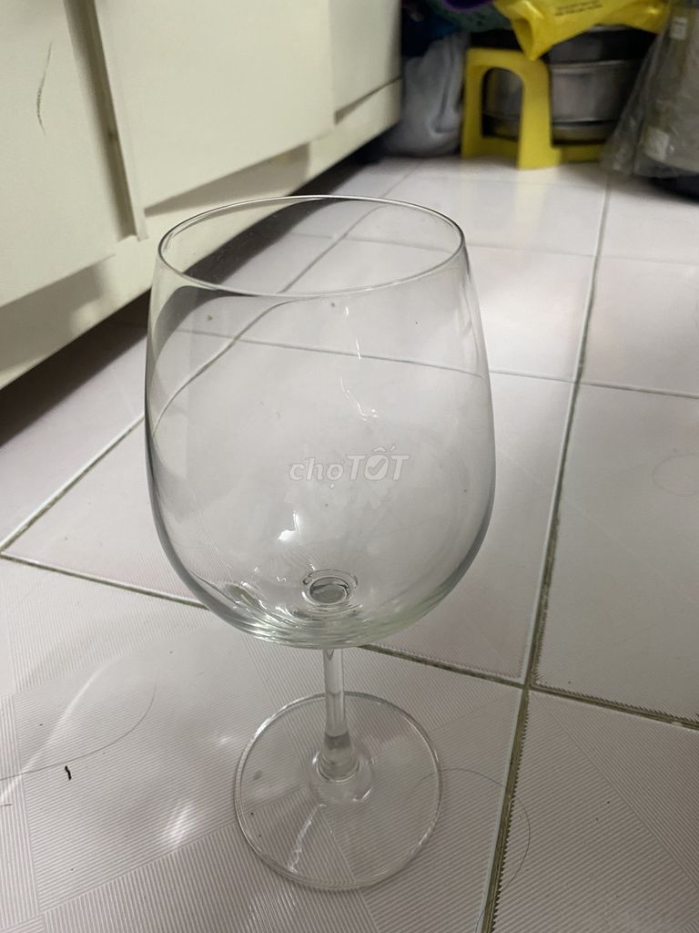 Bộ 7 ly rượu vang thủy tinh 500ml. Mua bán Dụng cụ nhà bếp tại Quận 3 Tp Hồ Chí Minh được đăng bởi Ngọc hình 1