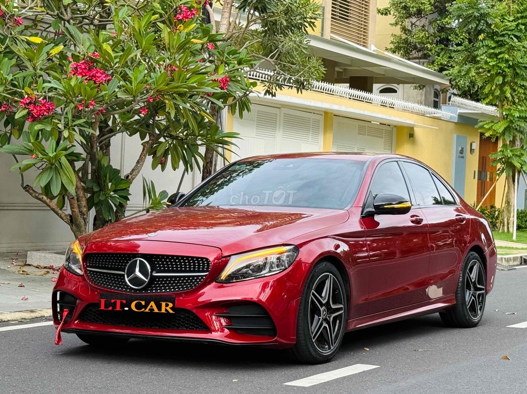 Mercedes C 300 AMG model 2020 thể thao. Mua bán Ô tô tại Quận 7 Tp Hồ Chí Minh được đăng bởi Hồ Tuấn  hình 1