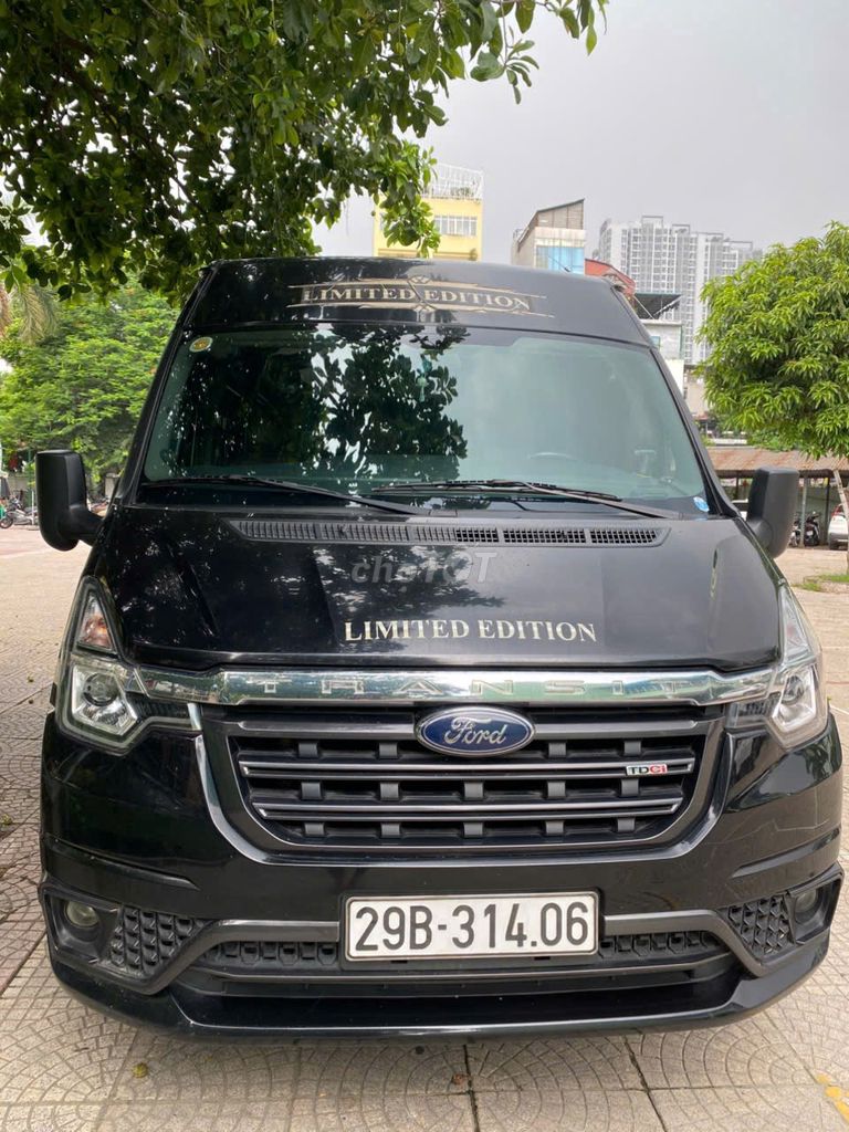 Ford Transit 2022 черный 100 тыс. км