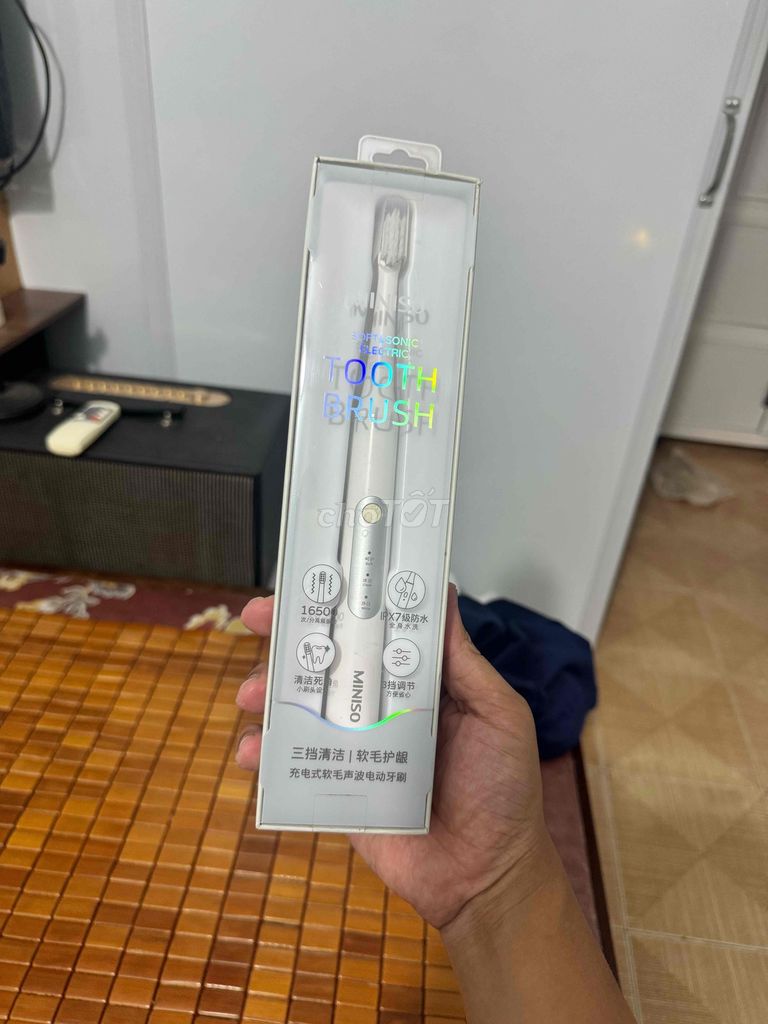 Bàn chải điện Miniso Trắng Chống nước IPX7. Mua bán Thiết bị vệ sinh, nhà tắm tại Quận Thanh Xuân Hà Nội được đăng bởi Hưng hình 1