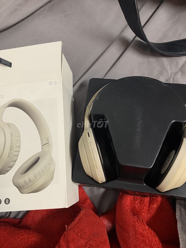 Tai nghe chụp tai Rock Space Kem. Mua bán Tivi, Âm thanh tại Thành phố Huế Thừa Thiên Huế được đăng bởi Minhh Ngọc hình 1