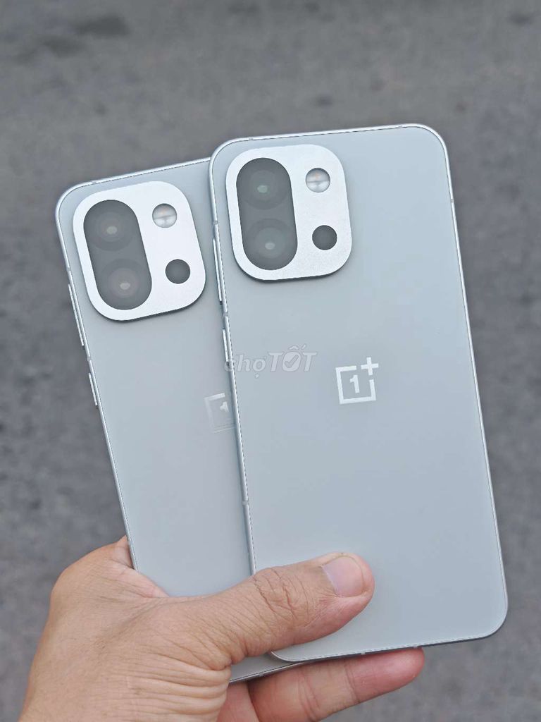 OnePlus 13T 12/256 có ship cod. Mua bán Điện thoại tại Quận Bình Tân Tp Hồ Chí Minh được đăng bởi Anh Rin hình 1