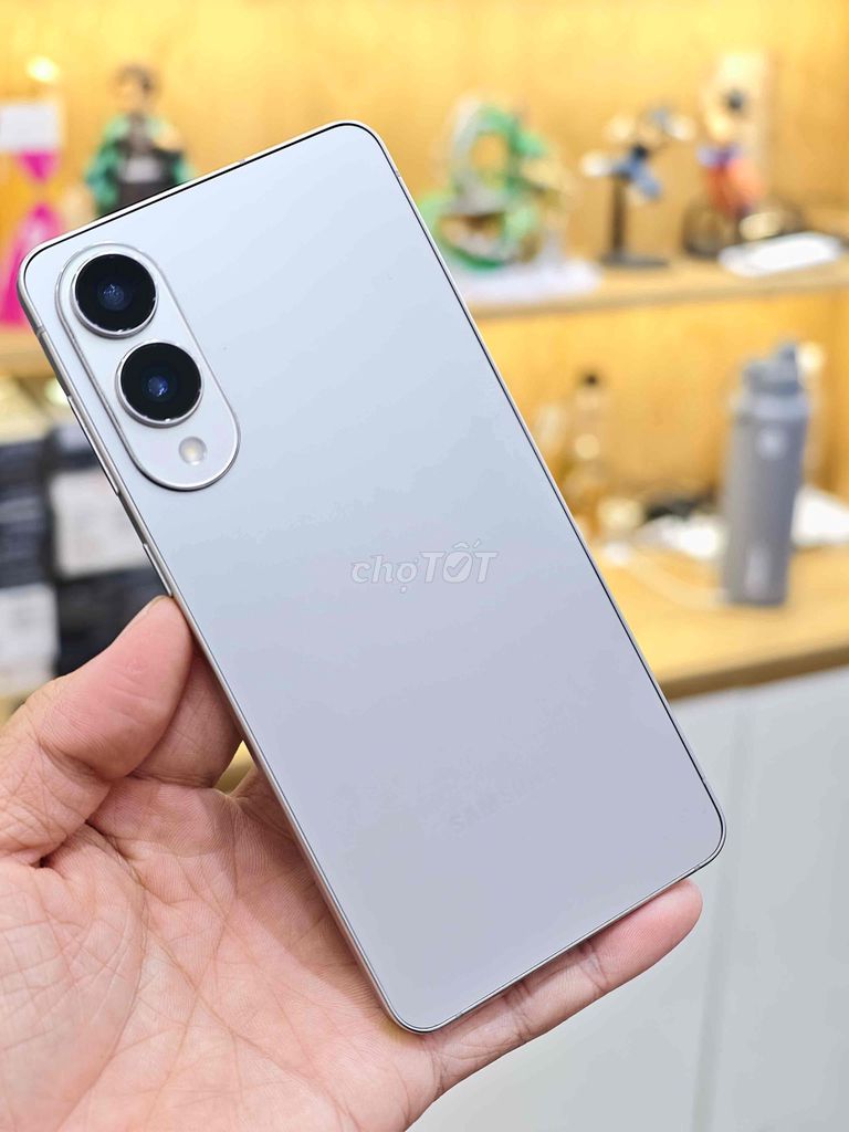 Samsung S25 Edge 12GB 256GB Bạc 2 Sim. Mua bán Điện thoại tại Quận 10 Tp Hồ Chí Minh được đăng bởi Khánh Trần hình 1