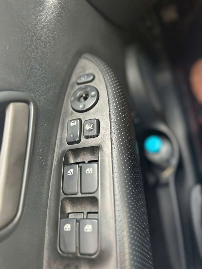 xe 2009 2.0 AT - 145 km. Mua bán Ô tô tại Huyện Long Thành Đồng Nai được đăng bởi THÀNH NGUYỄN TRỌNG hình 5