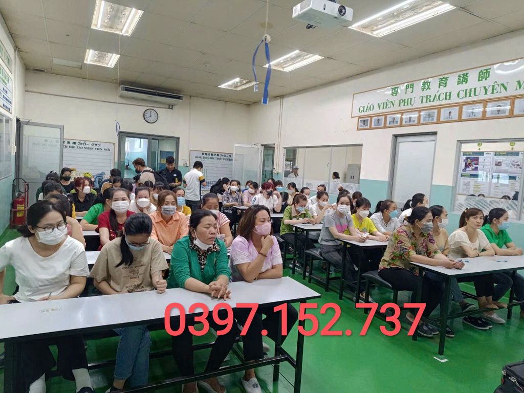 200 LĐPT  Nam/Nữ  Làm Việc Tại KCX Tân Thuận