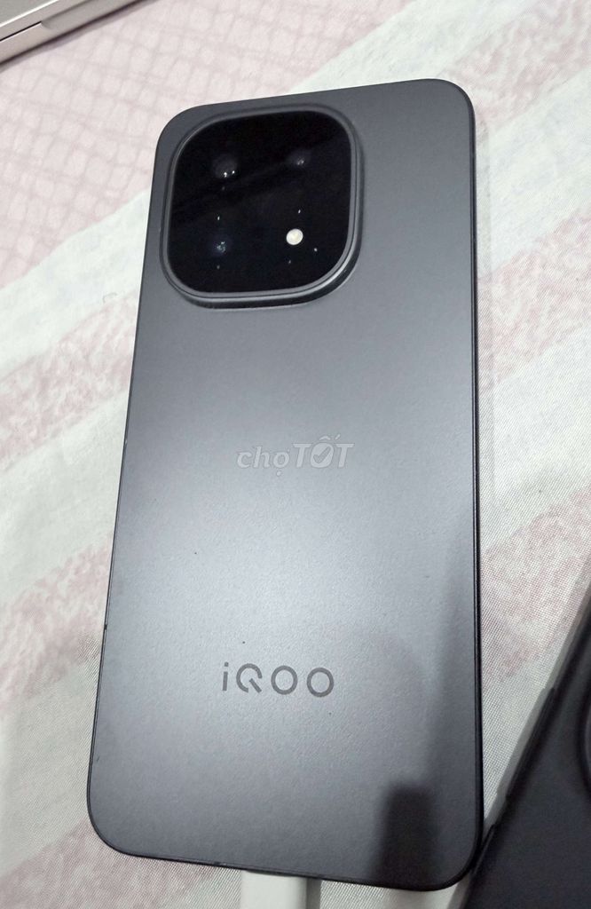 iQOO 15 24GB/256GB Đen fullbox đẹp. Mua bán Điện thoại tại Quận Ngũ Hành Sơn Đà Nẵng được đăng bởi HN hình 1