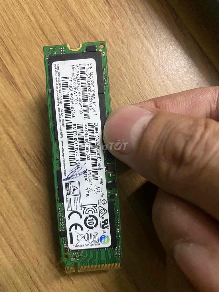 SSD Samsung 1T Nvme zin all sẵn Win 10 Pro