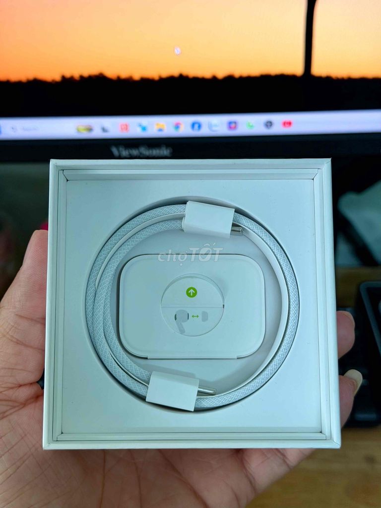 Cáp zin bóc Airpods Pro 2 (còn mới). Mua bán Phụ kiện (Màn hình, Chuột...) tại Thành phố Cao Lãnh Đồng Tháp được đăng bởi Lê Tuấn Vũ hình 1