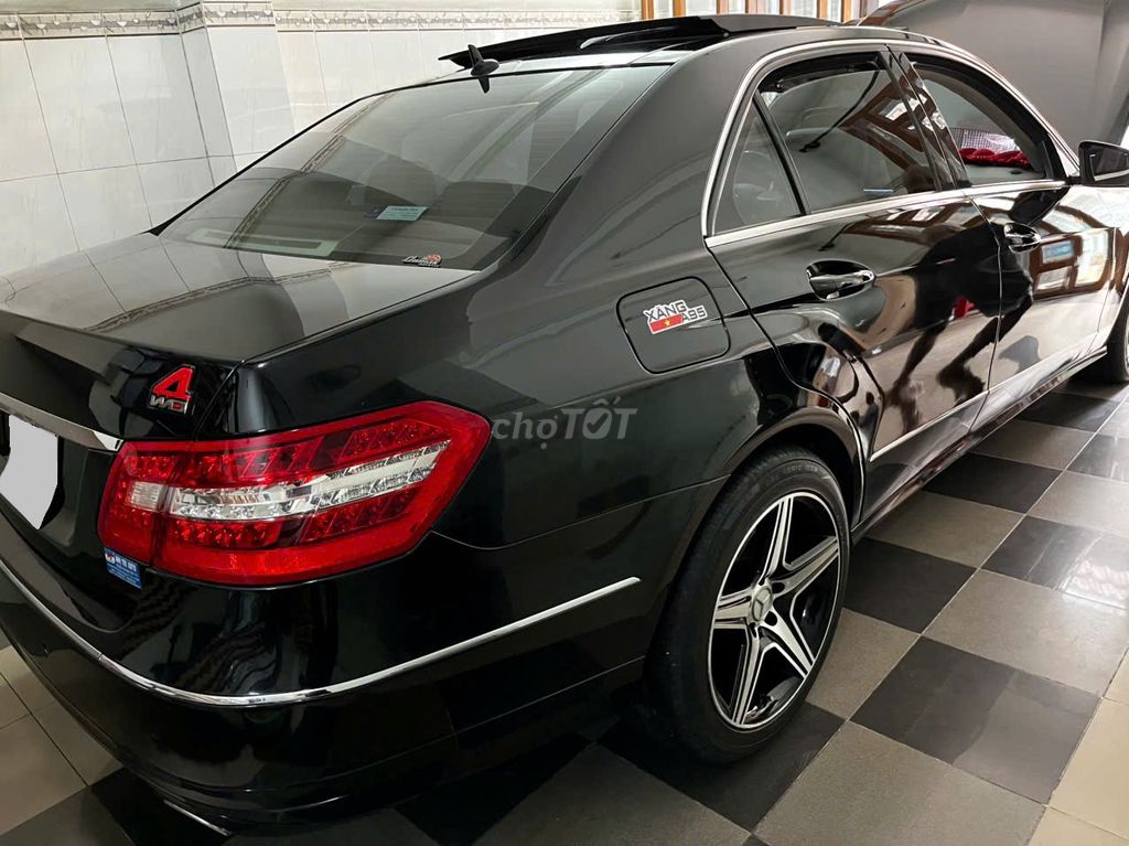 Mercedes-Benz E300 2010 Đen 91.000 km. Mua bán Ô tô tại Quận Gò Vấp Tp Hồ Chí Minh được đăng bởi Quang hình 4