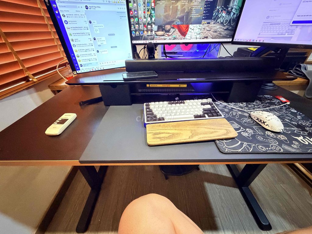 Mặt bàn Hyper Work 1m4 Đen. Mua bán Bàn ghế tại Quận Long Biên Hà Nội được đăng bởi Trần Hoàn hình 1