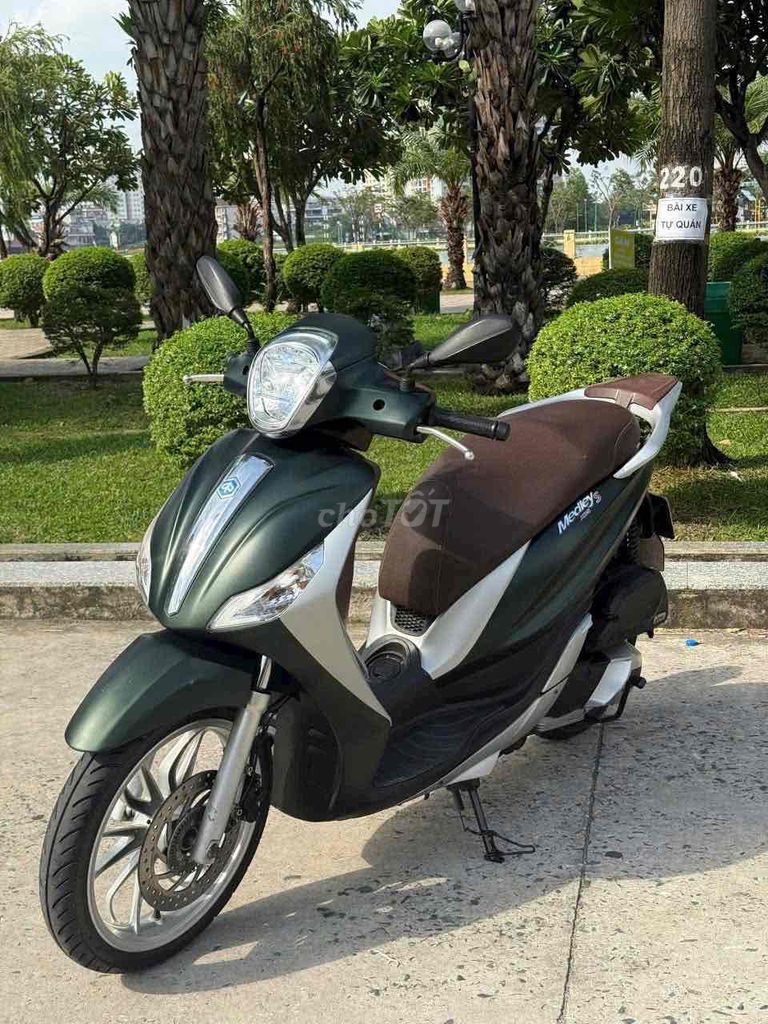 cần bán ạ. Mua bán Xe máy tại Quận Bình Thạnh Tp Hồ Chí Minh được đăng bởi Nguyễn Nghĩa hình 1