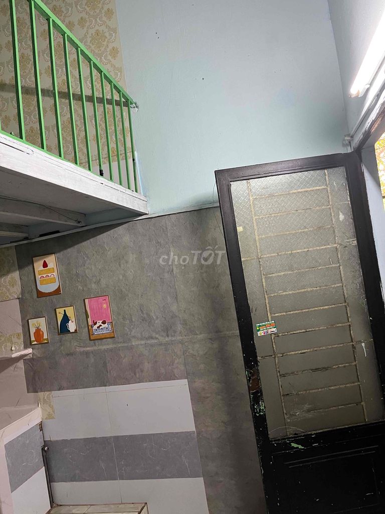 phong tro 2t2 giờ tự do