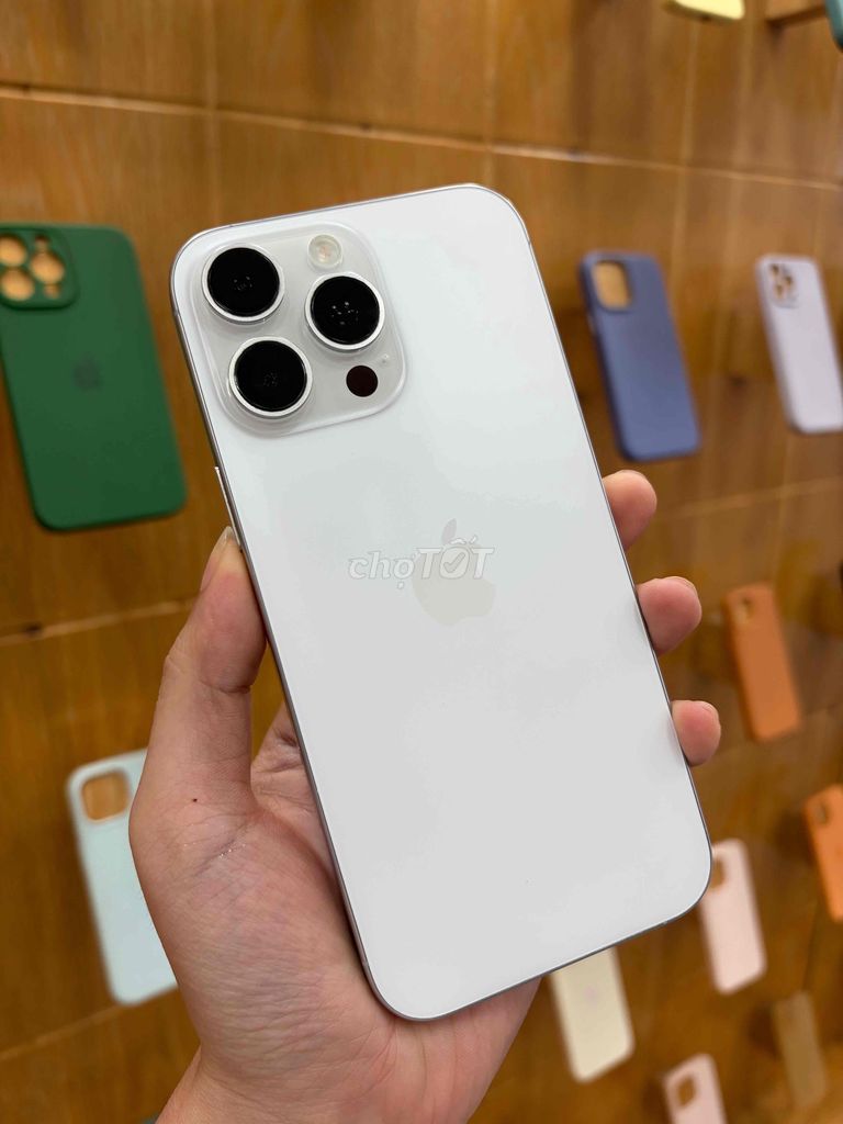 Apple iPhone 16 Pro Max 512GB VN Trắng. Mua bán Điện thoại tại Thành phố Thủ Dầu Một Bình Dương được đăng bởi iPhong bán iPhone hình 1