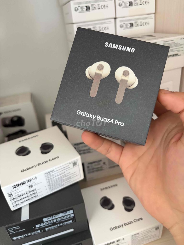 Galaxy Buds 4 Pro Pinkgold nguyên seal BH12T SSVN. Mua bán Tivi, Âm thanh tại Quận 12 Tp Hồ Chí Minh được đăng bởi DJI STORE hình 1