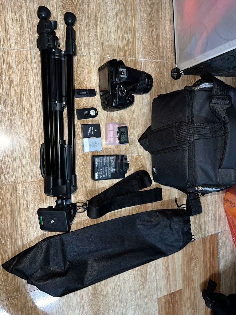Máy ảnh Nikon D3400 Đen. Mua bán Máy ảnh, Máy quay tại Quận Hai Bà Trưng Hà Nội được đăng bởi Hoang Trung Tien hình 1