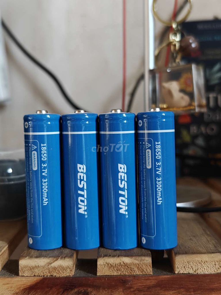 Pin beston 18650 3300Mah