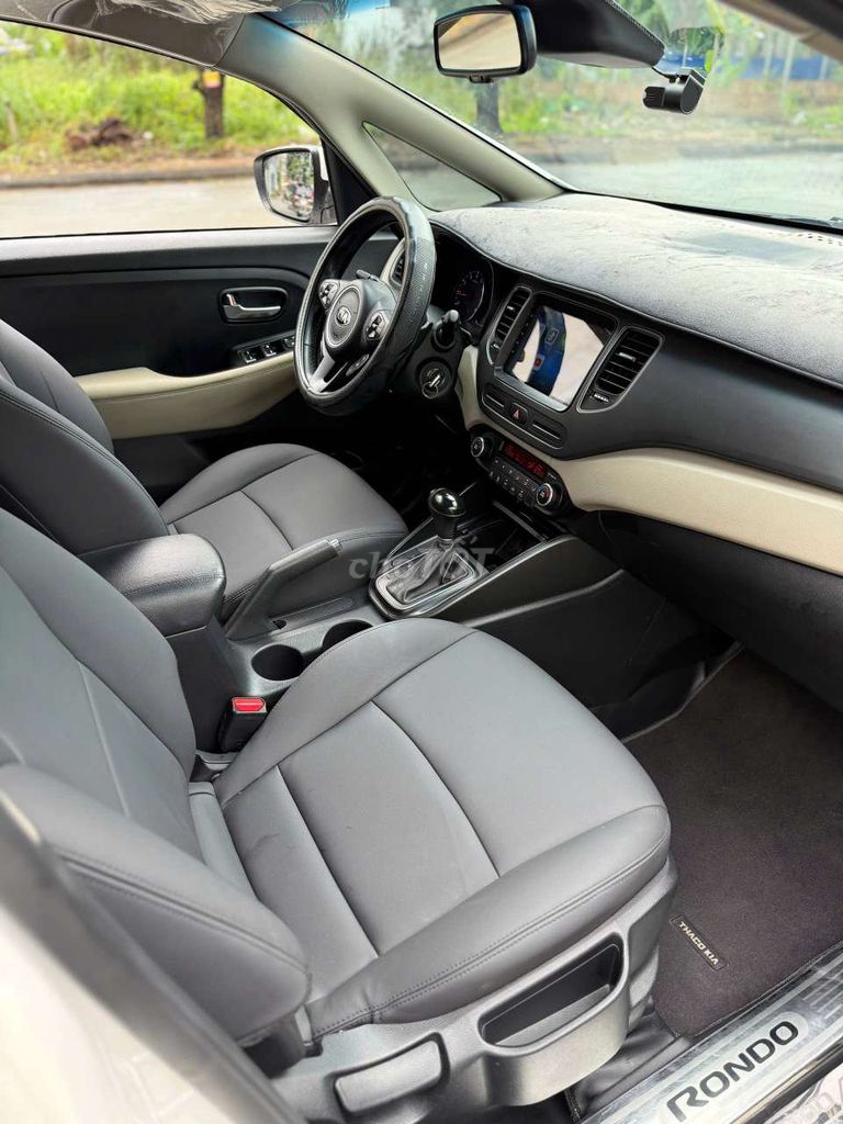 KIA RONDO 2017 2.0 GAT Trắng- 63000 km. Mua bán Ô tô tại Thành phố Thủ Đức Tp Hồ Chí Minh được đăng bởi VÕ NGỌC HOÀNG hình 16
