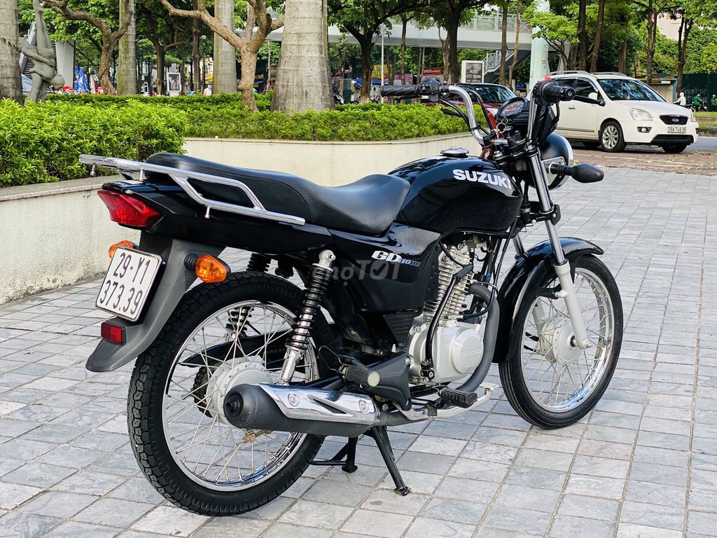 SUZUKI GD 110 MÀU ĐEN CÔN TAY XE 1 CHỦ MỚI 99%. Mua bán Xe máy tại Quận Nam Từ Liêm Hà Nội được đăng bởi A.SỰ hình 5