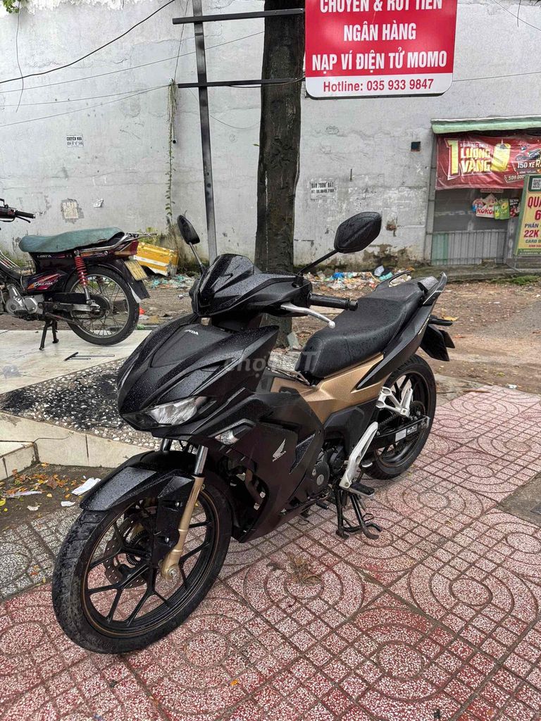 Winner V3 ABS 2022 chính chủ biển thành phố. Mua bán Xe máy tại Huyện Bình Chánh Tp Hồ Chí Minh được đăng bởi Phong Vũ hình 2