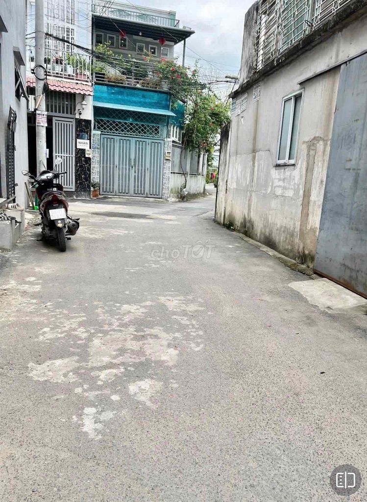CHỦ BÁN NHÀ QUẬN 9, DT69M(5.5x12.5) CHỈ NHỈNH 3TỶ NGUYỄN DUY TRINH. Mua bán Nhà ở tại Thành phố Thủ Đức Tp Hồ Chí Minh được đăng bởi Nguyễn Nguyễn hình 3