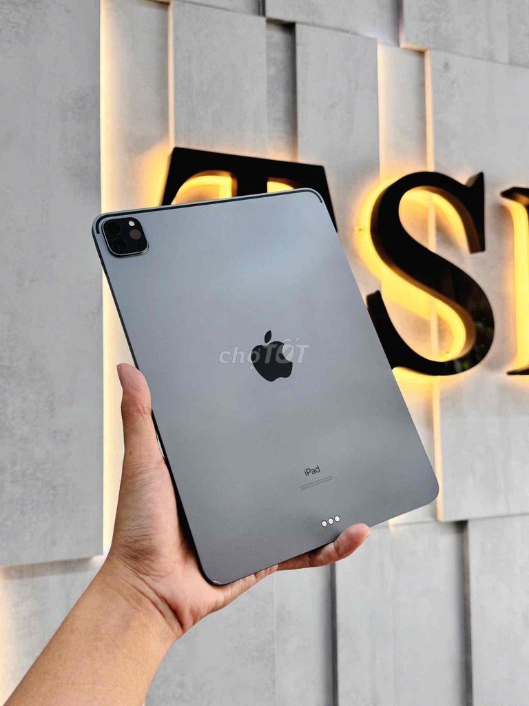 l iPad Pro 2020 256GB Xám nguyên zin bản. Mua bán Máy tính bảng tại Quận Thanh Khê Đà Nẵng được đăng bởi minh hưng hình 1