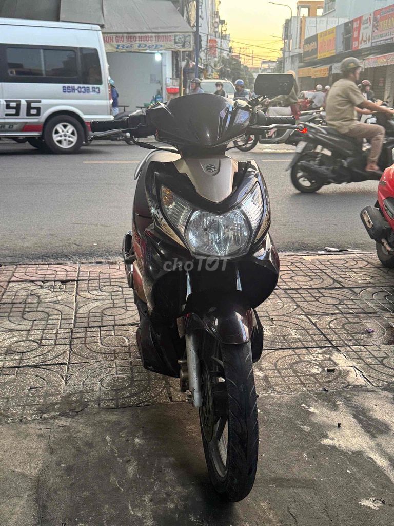 Suzuki Hayate màu Nâu vàng. Mua bán Xe máy tại Quận Tân Phú Tp Hồ Chí Minh được đăng bởi Lê Hoàng hình 3