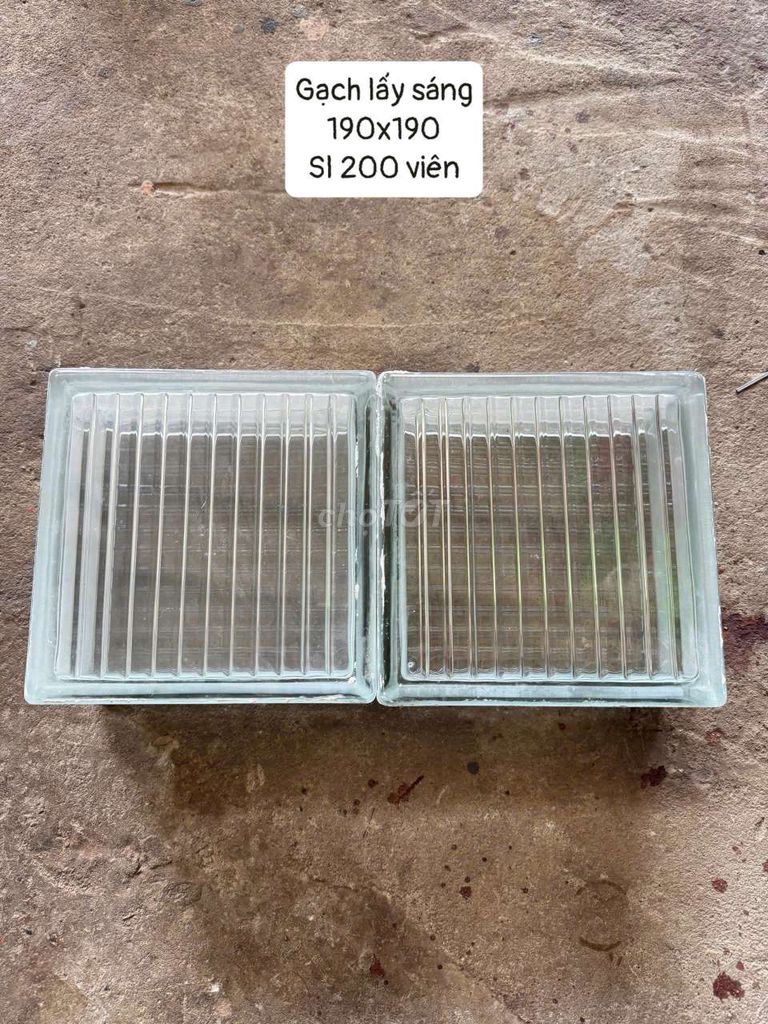 Đèn chiếu sáng nhiều màu. Mua bán Đèn tại Huyện Bình Chánh Tp Hồ Chí Minh được đăng bởi Nguyễn Huy hình 1