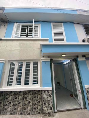 nhà 4.m x 10.m giá 240tr. Mua bán nhà ở tại Huyện Hóc Môn Tp Hồ Chí Minh được đăng bởi BDS Trọng khang