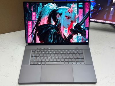 ASUS ROG Zephyrus G16 GA406WM Ultra 9/32GB/1T/4070