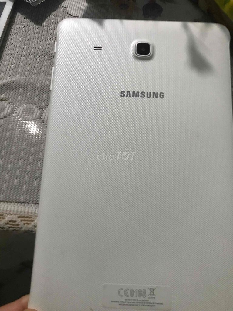 Samsung Galaxy Tab E Trắng. Mua bán Máy tính bảng tại Quận Sơn Trà Đà Nẵng được đăng bởi tuấn bảo hình 1