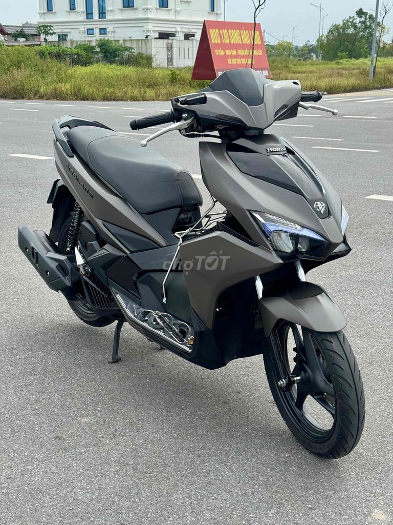 ab 125 2016 màu hót. Mua bán Xe máy tại Thành phố Nam Định Nam Định được đăng bởi  long việt  hình 2