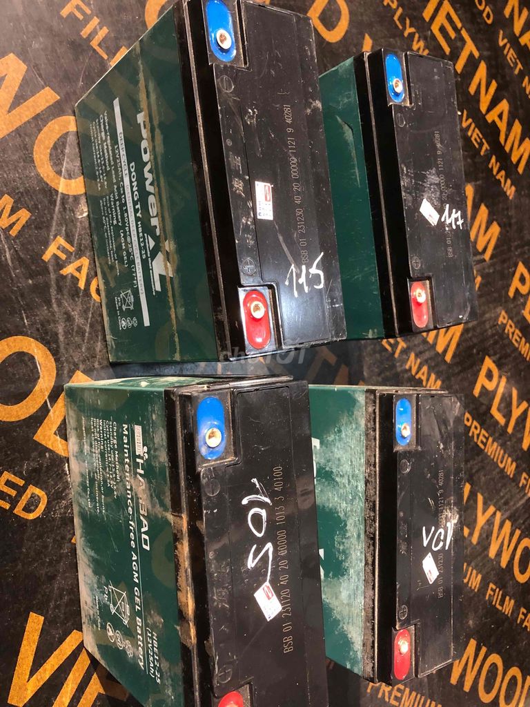 AQuy xe điện loại to còn 80%. Mua bán Phụ tùng xe tại Quận Tây Hồ Hà Nội được đăng bởi Quang minh hình 3