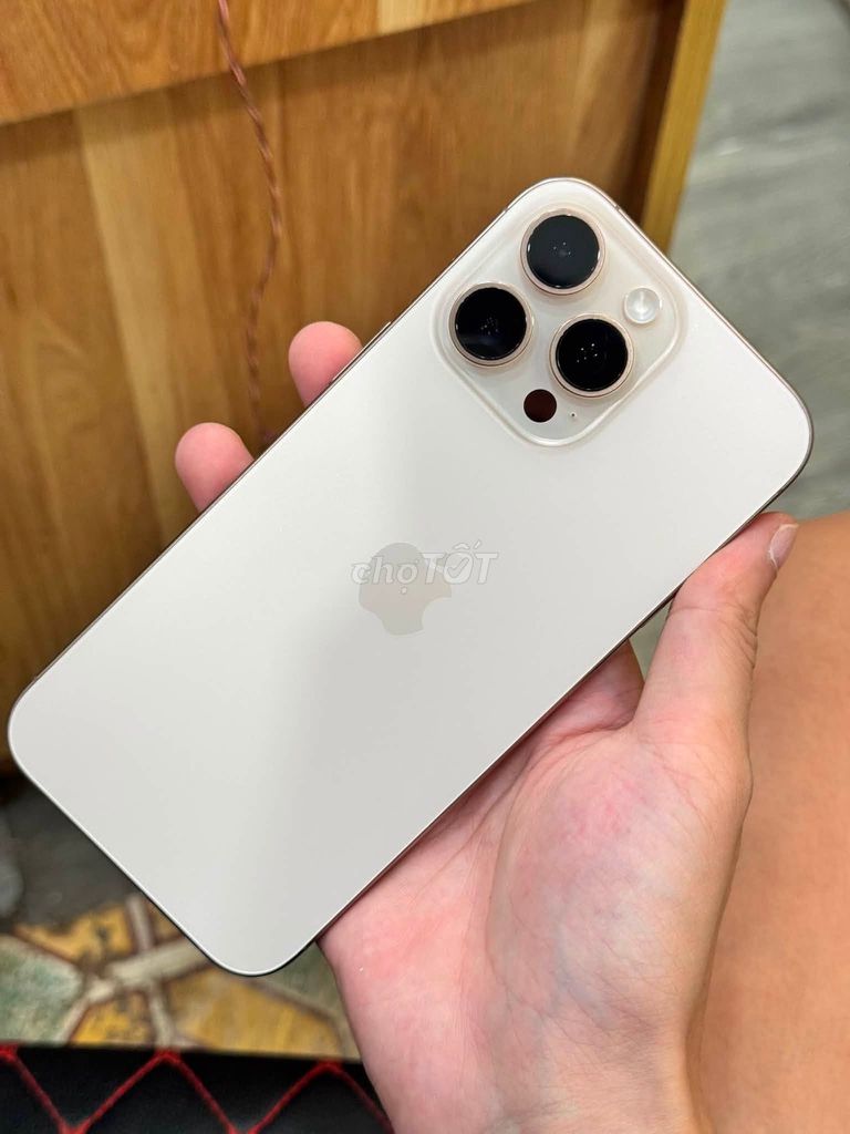 Apple iPhone 16 Pro Max 256GB Sa mạc Đã sử dụng. Mua bán Điện thoại tại Quận Cầu Giấy Hà Nội được đăng bởi Hội Đồ Điện Tử hình 1