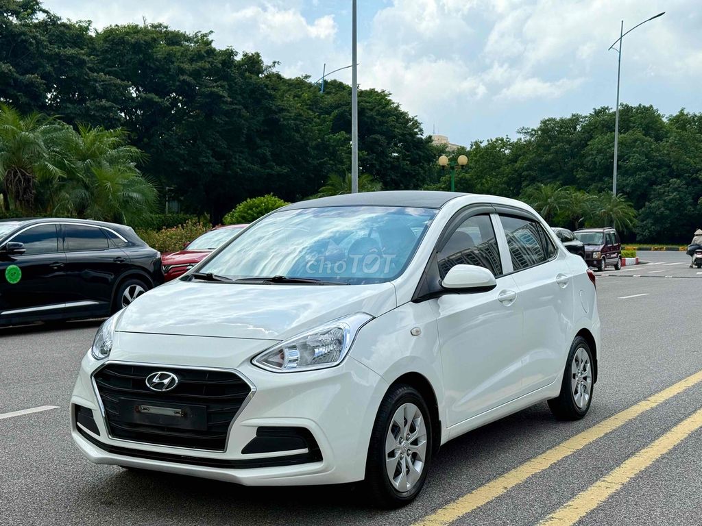 Hyundai Grand i10 2018 Sedan 1.2 MT - 129000 km. Mua bán Ô tô tại Quận Long Biên Hà Nội được đăng bởi Thế Anh hình 2