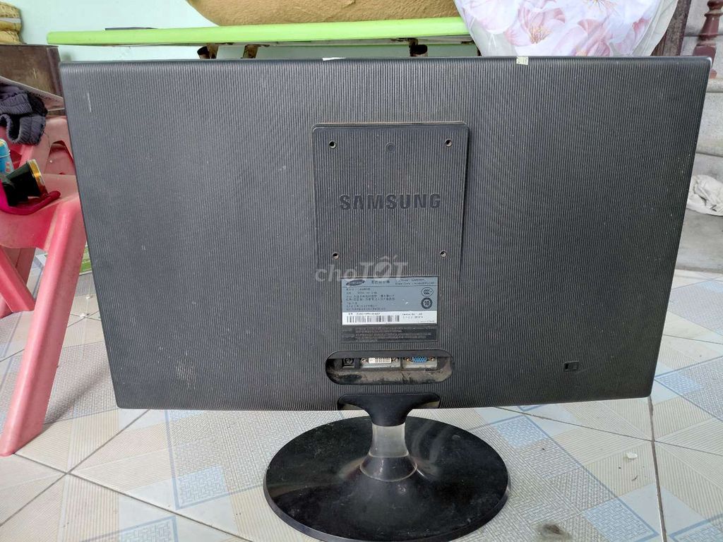 Màn hình Samsung chấm màn. Mua bán Phụ kiện (Màn hình, Chuột...) tại Thành phố Hải Dương Hải Dương được đăng bởi Gà áC hình 1