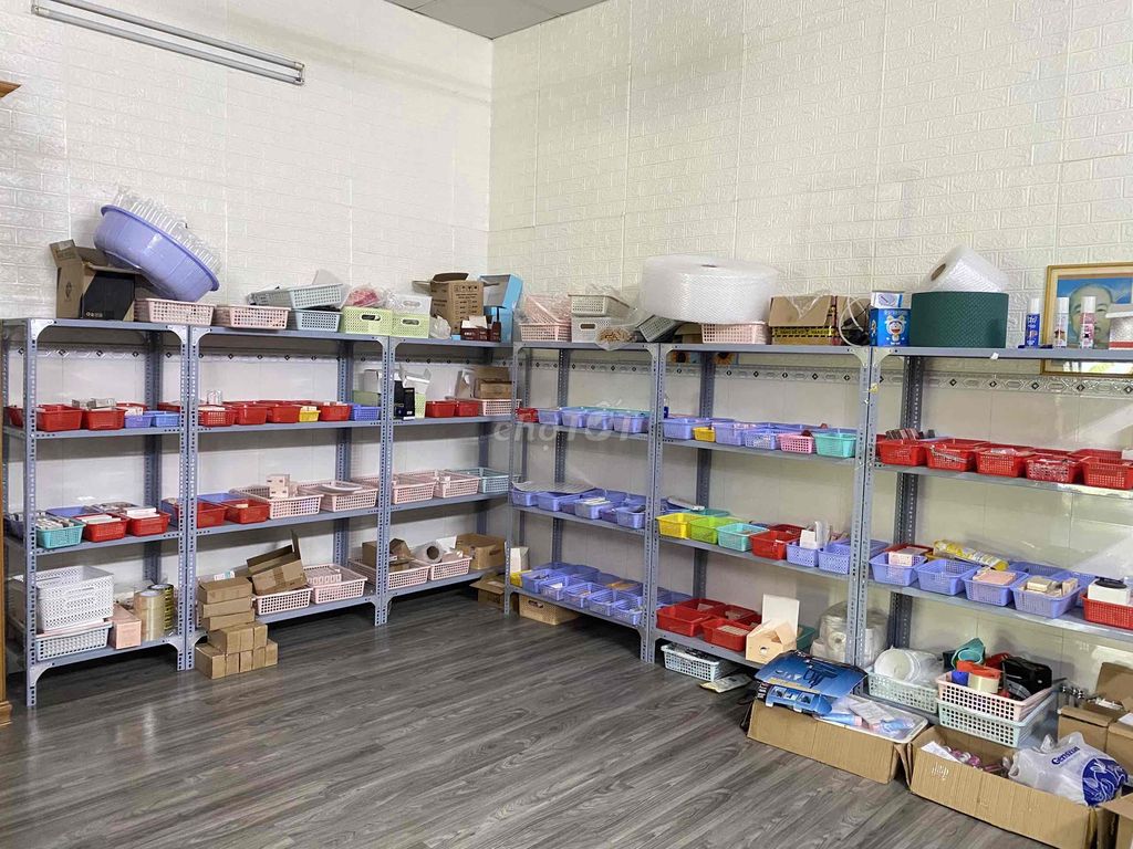 Tuyển Nhân Viên Đóng Gói SHOPEE ,TIKTOK Tại Kho. Việc làm tại Quận 12 Tp Hồ Chí Minh được đăng bởi Catchy cosmetics hình 2