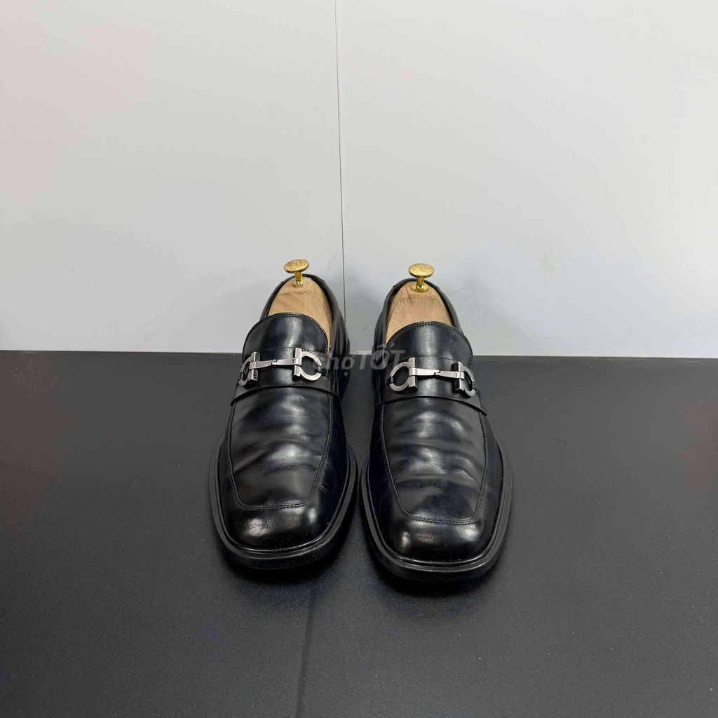 Giày lười nam Salvatore Ferragamo 40. Mua bán Giày dép tại Quận 1 Tp Hồ Chí Minh được đăng bởi Đồ Seconhand Vintage hình 1