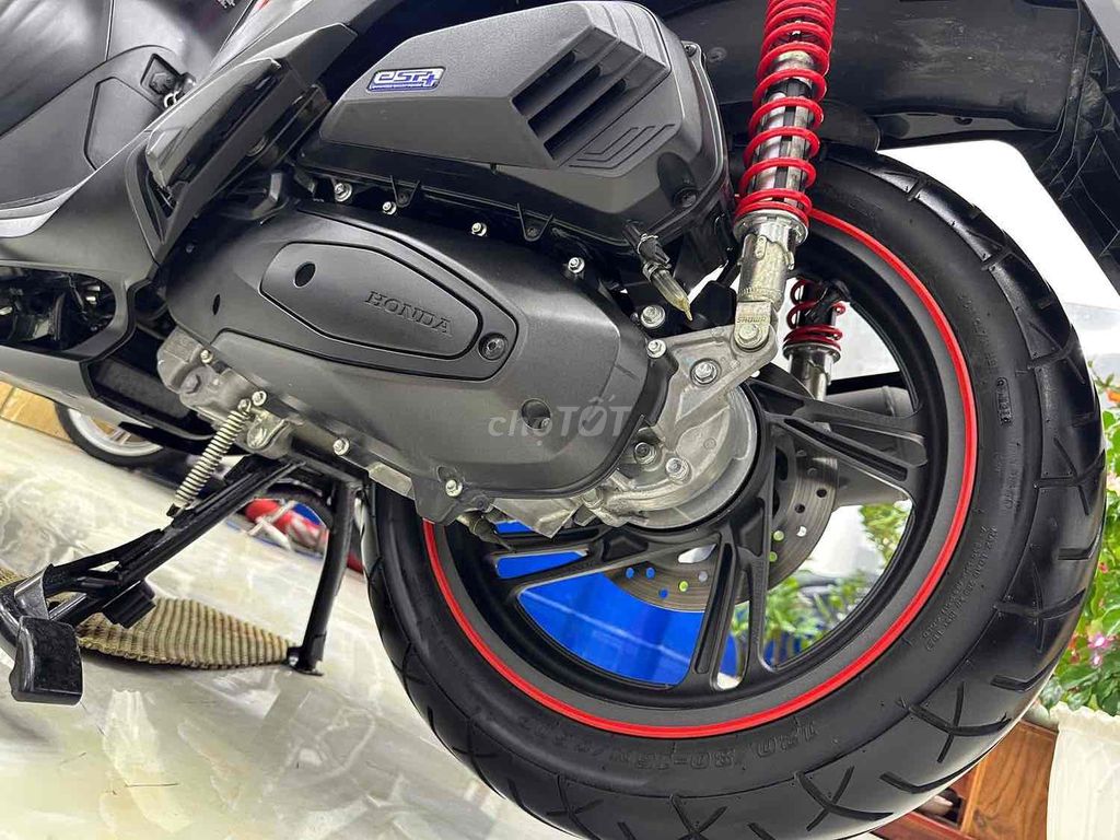 🌈SHOP Mới về SH 160 ABS đen Nhám Cực đẹp. Mua bán Xe máy tại Thành phố Vũng Tàu Bà Rịa - Vũng Tàu được đăng bởi XE MÁY BẢO THANH  TPVŨNG TÀU hình 4