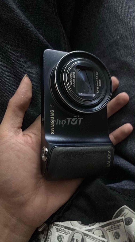 Máy ảnh Samsung GC100 Đen. Mua bán Máy ảnh, Máy quay tại Quận 8 Tp Hồ Chí Minh được đăng bởi Phan Đăng Duy hình 1
