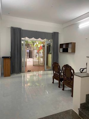 Аренда · 3 комн. · 100 м² · Quận Cẩm Lệ, ул. Nguyễn Đức thiệu