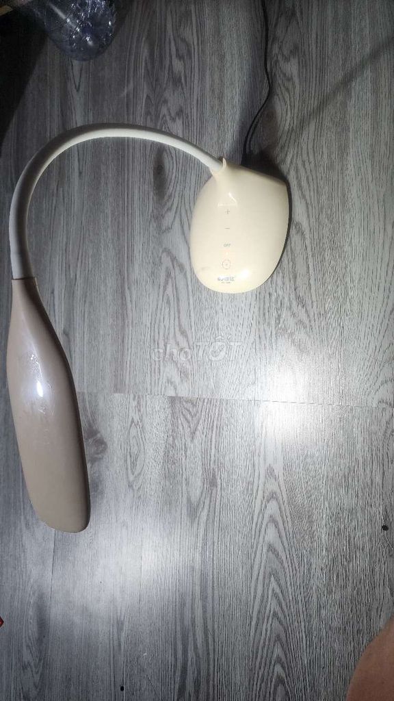 Đèn bàn Tiross TS1803 6W. Mua bán Đèn tại Quận Hà Đông Hà Nội được đăng bởi Trường Đặng Văn hình 1
